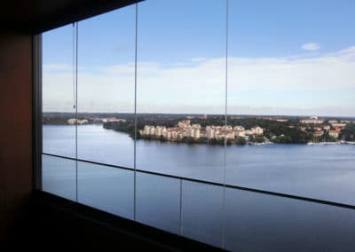 Balkonginglasning HELGLAS utsikt över vattnet - Lusten
