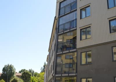 balkonginglasning